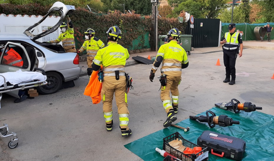 Tres personas resultan afectadas en un incendio en una casa en Lupión