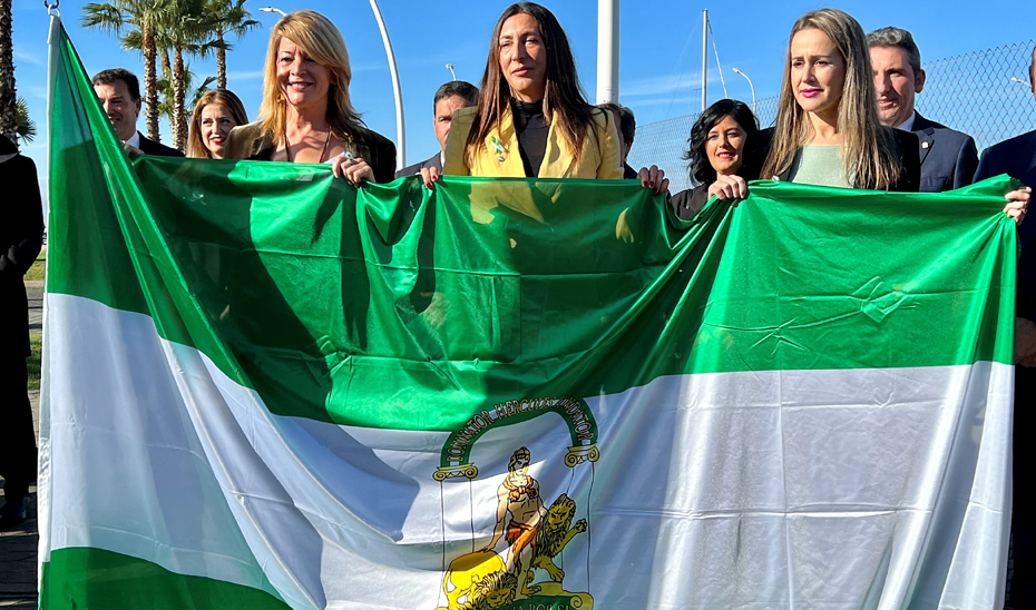 La Junta reivindica en Huelva el Día de la Bandera