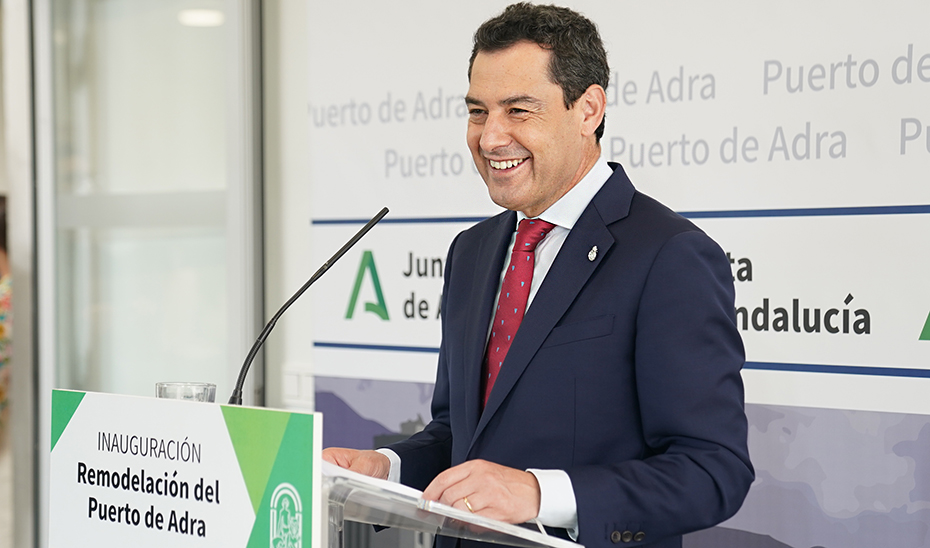 El presidente de la Junta de Andalucía, Juanma Moreno, en un momento de su intervención.