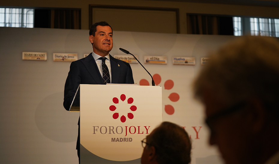 El presidente de la Junta, Juanma Moreno, durante su intervención en Madrid en el foro Joly.
