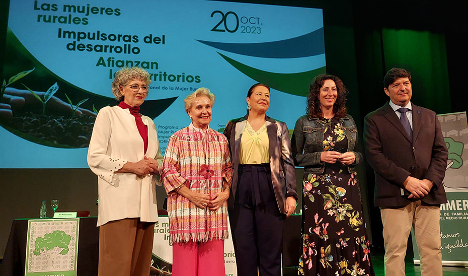 Imagen del artículo Andalucía lidera el relevo generacional y la titularidad femenina de fincas agrarias gracias a Almería y Jaén