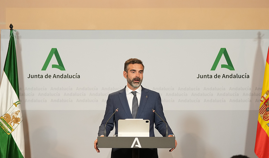 Fernández-Pacheco valora que el "histórico" acuerdo sobre Doñana "beneficia a todas las partes"