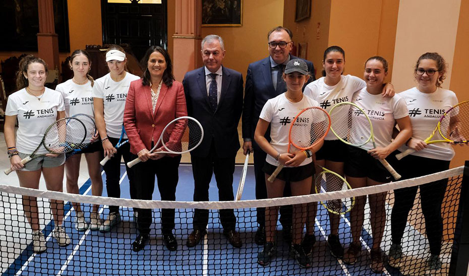 Imagen del artículo Bernal destaca que la Billie Jean King Cup consolida la apuesta de la Junta por los grandes eventos deportivos