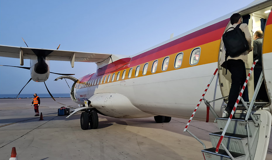 Imagen del artículo La ruta aérea Almería-Sevilla aumenta su oferta en 2024 con cuatro vuelos diarios de lunes a viernes