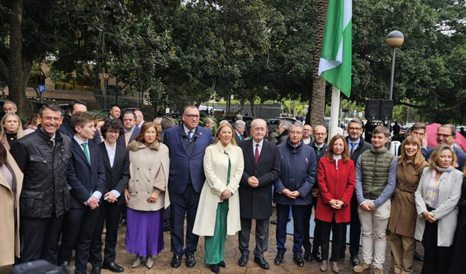 Imagen del artículo Carolina España ensalza la bandera de Andalucía, una tierra llamada a reclamar con firmeza el lugar que le corresponde