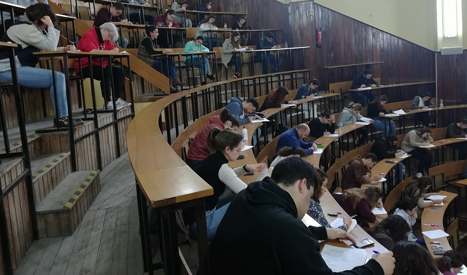 Imagen de un aula universitaria.