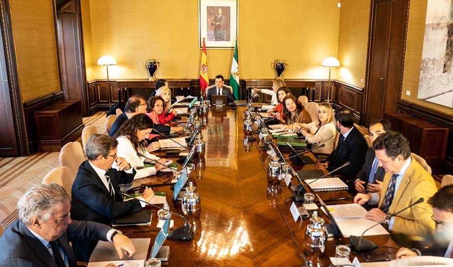El presidente andaluz, Juanma Moreno, presidió la primera reunión de la Comisión Delegada para la Agenda 2030.