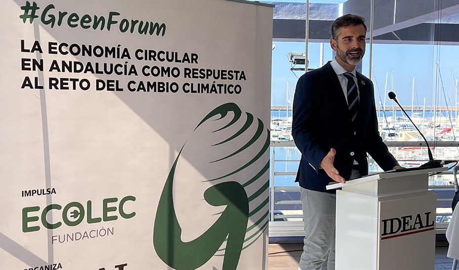 Fernández-Pacheco interviene en el encuentro \u0027Green Forum\u0027 de Ideal en Almería.