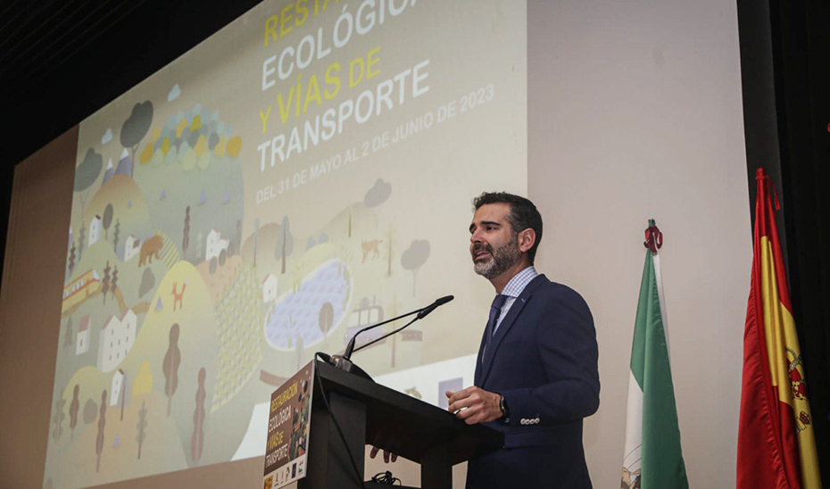 
			      El consejero de Sostenibilidad, Medio Ambiente y Economía Azul, Ramón Fernández-Pacheco, interviene en las jornadas \u0027Restauración ecológica ...
			  