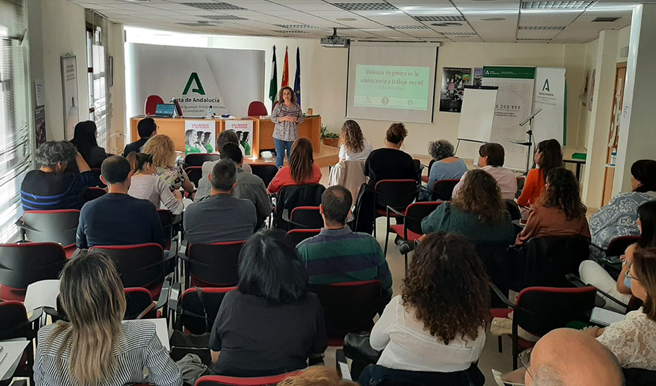 
			      Sesión formativa celebrada en Málaga. 			    
			  