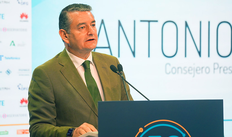 El consejero de la Presidencia, Antonio Sanz, interviene en la sexta edición del 5G Forum.