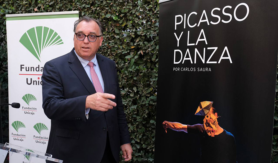 
			      El consejero de Turismo, Cultura y Deporte, Arturo Bernal, en una imagen de archivo de la presentación del espectáculo \u0027Picasso y la danza\u0027.			    
			  