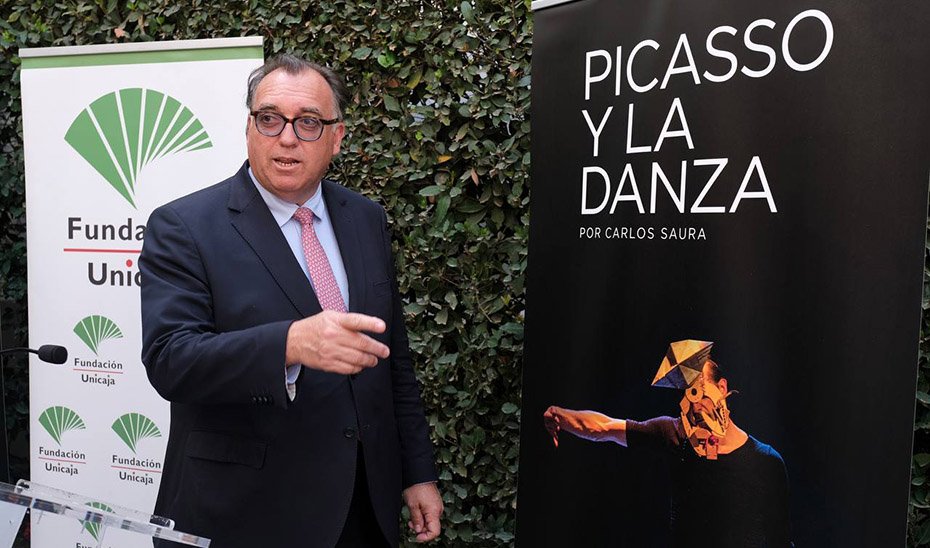 
			      El consejero de Turismo, Cultura y Deporte, Arturo Bernal, en una imagen de archivo de la presentación del espectáculo \u0027Picasso y la danza\u0027.			    
			  