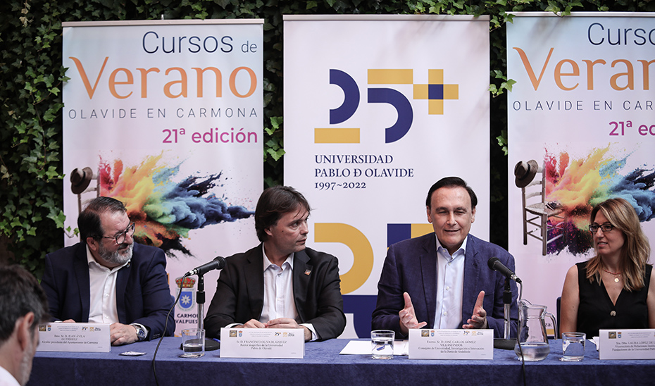 Inauguración de los Cursos de Verano de la Universidad Pablo de Olavide en Carmona.