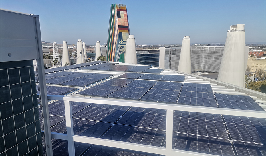 Instalaciones fotovoltaicas de la sede de la Agencia Andaluza de la Energía.