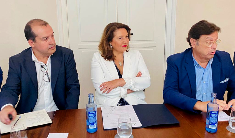 Carmen Crespo ha participado en Sevilla en la presentación de \u0027Auténtica Premium Food Fest\u0027.