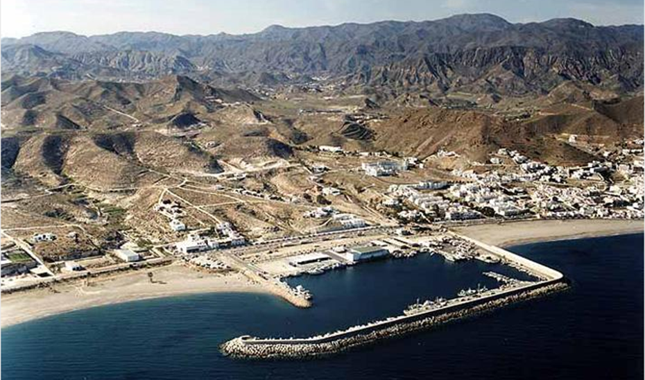 Playa de las Marinicas a donde ha sido trasladado el cadáver