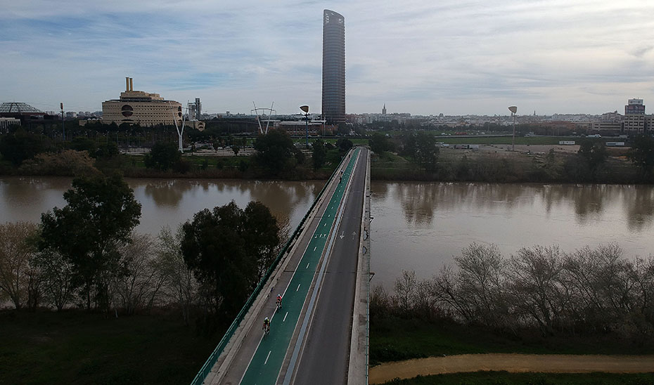 Imagen del artículo La Junta adjudica las obras de un carril BUS-VAO reversible que conecte el Aljarafe Norte con Sevilla