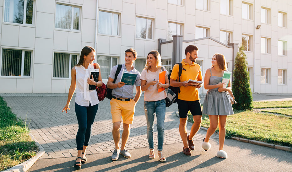 Imagen del artículo La Junta informa favorablemente 64 títulos propuestos por las universidades privadas en la nueva programación académica