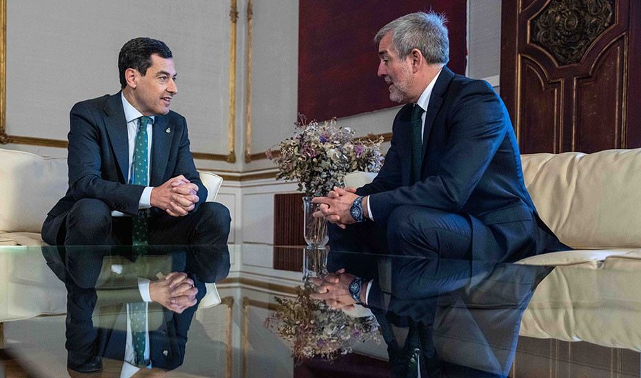 Moreno y Clavijo, durante la reunión mantenida en Sevilla.