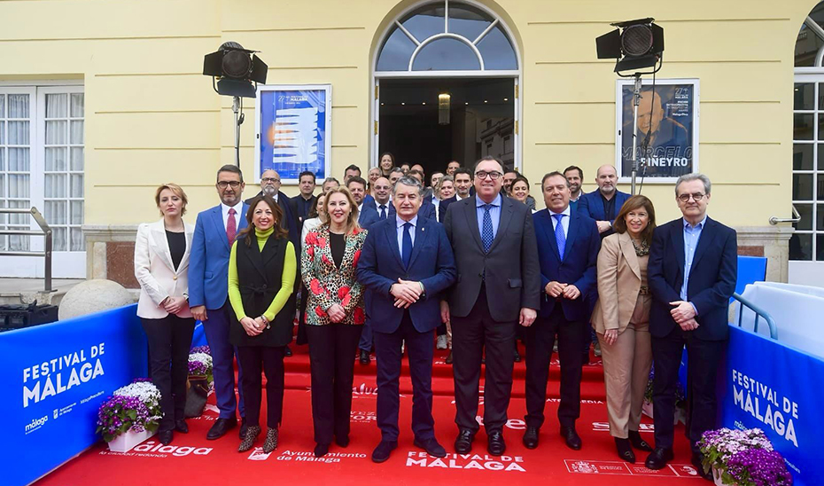 Los consejeros Sanz, España y Bernal se reúnen con el Clúster Audiovisual de Andalucía y de Contenidos Digitales de Andalucía (LAND) en Málaga.