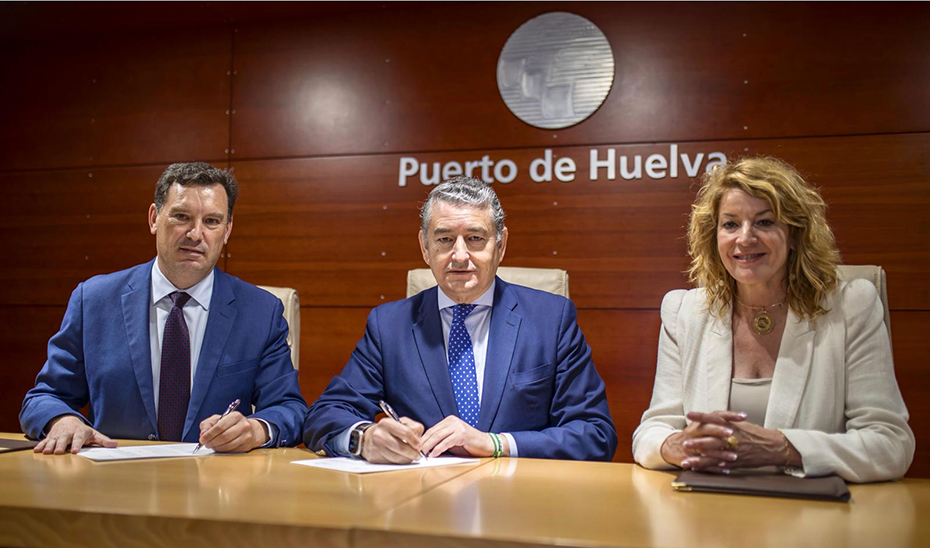 Imagen del artículo El de Huelva, cuarto puerto andaluz que se coordina con el servicio 112