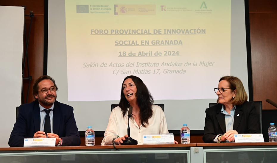 
			      Lólez López, durante de la celebración del  \u0027Foro Provincial de Innovación Social en Granada\u0027			    
			  