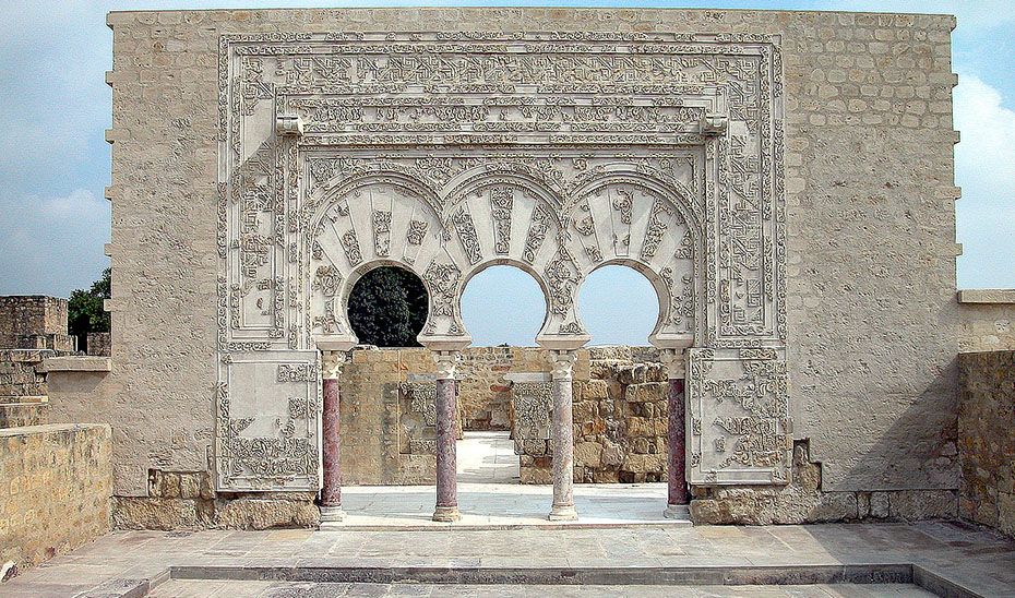 
			      Enclave en Medina Azahara.			    
			  