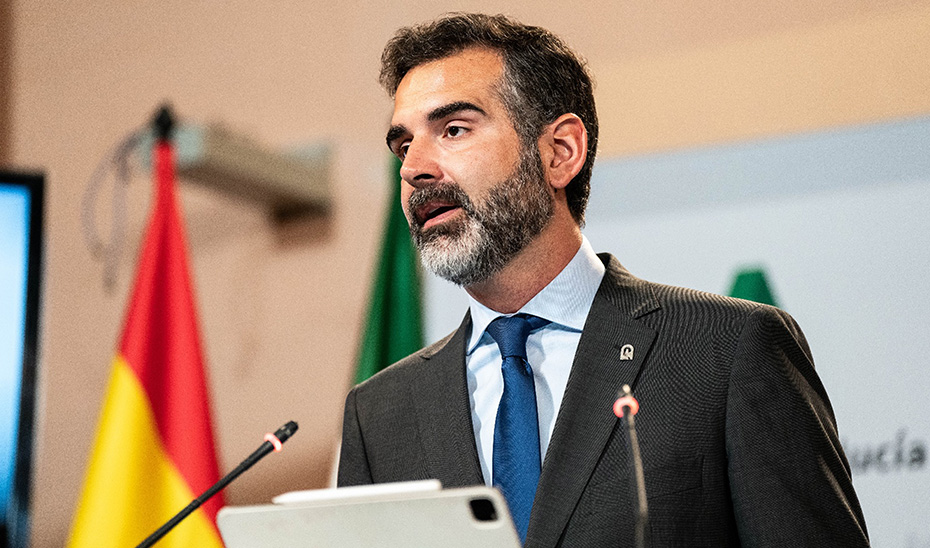 Ramón Fernández-Pacheco valora los datos de la campaña de vacunación 2024-2024 frente a la gripe en Andalucía