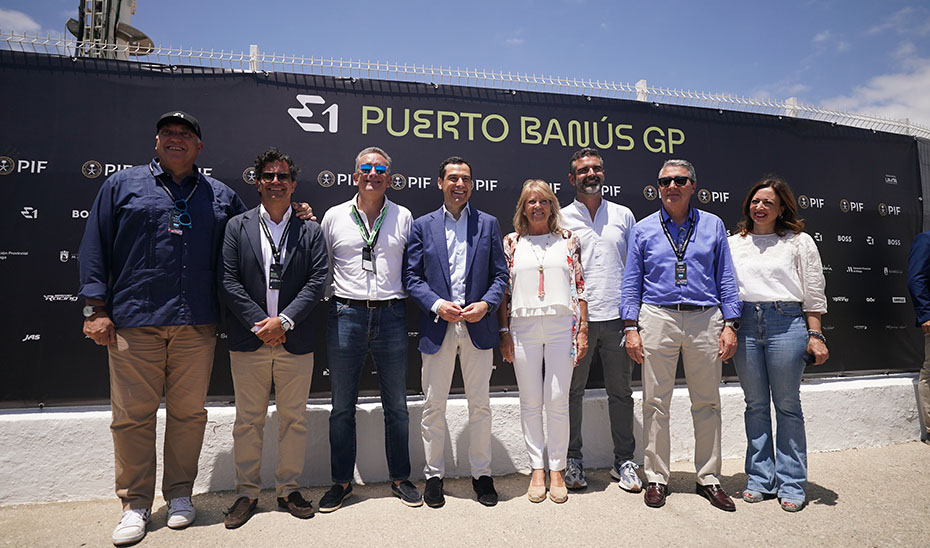 Moreno asiste al circuito internacional de la E1 Fórmula 1 del Mar