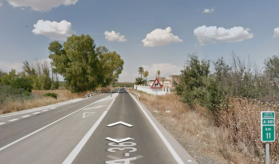 Imagen del artículo Fallece el conductor de un turismo al salirse de la vía y volcar en Morón