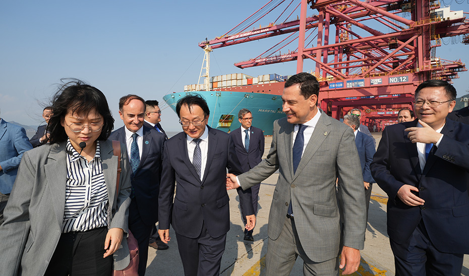 Moreno se reúne con autoridades y empresas de Zhejiang y visita la sede de la manufacturera Zhenshi