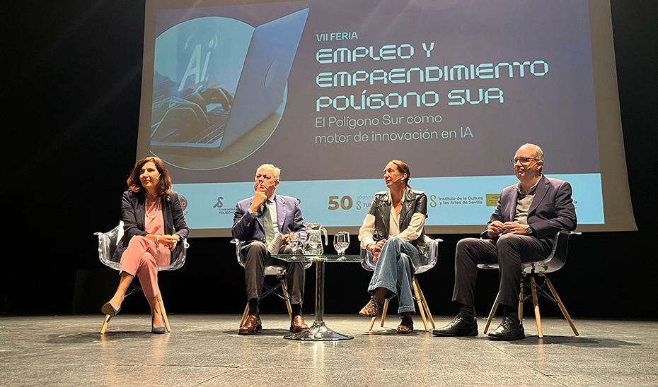 La consejera de Empleo, Rocío Blanco, y la consejera de Inclusión Social, Loles López, intervienen en la VII Feria de Empleo y Emprendimiento del Polígono Sur. La consejera de Empleo, Rocío Blanco, y la consejera de Inclusión Social, Loles López, intervienen en la VII Feria de Empleo y Emprendimiento del Polígono Sur.