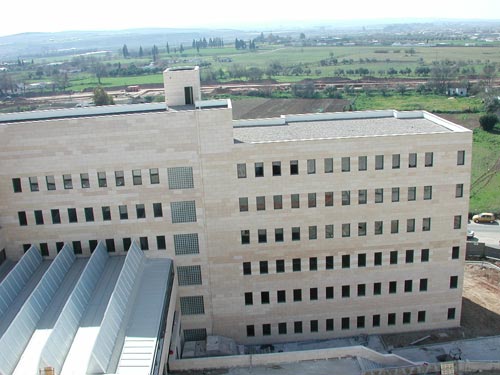 Vista del Edificio de Consultas Externas