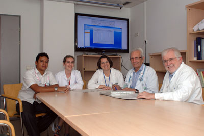 Nefrólogos e inmunólogos que participan en el estudio