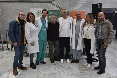 El programa 'Aquí estamos en Córdoba' de canal sur radio emite su programa desde el hospital por el Día de la Voz