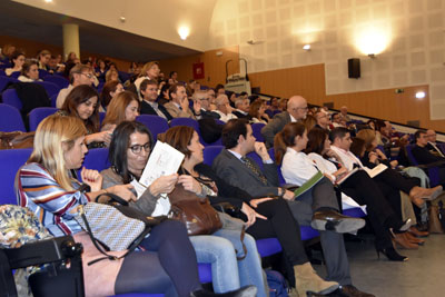 Unos 200 profesionales de Andalucía participan en el encuentro