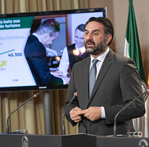 Francisco Javier Fernández, consejero de Turismo y Deporte