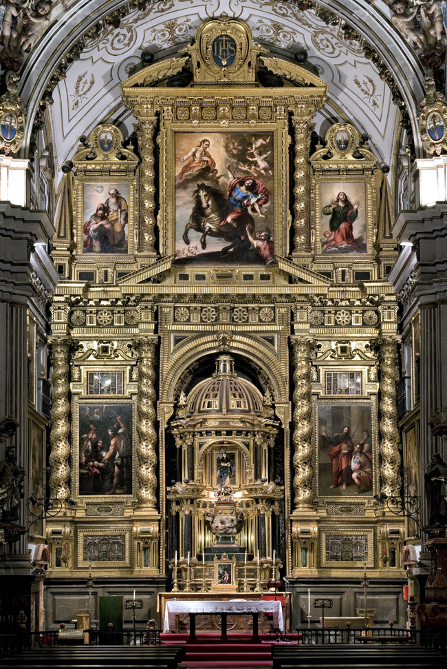 Presbiterio de la iglesia de los Santos Justo y Pastor. Retablo en la posición en que se muestran los lienzos de Bocanegra (jpg 857 Kb)