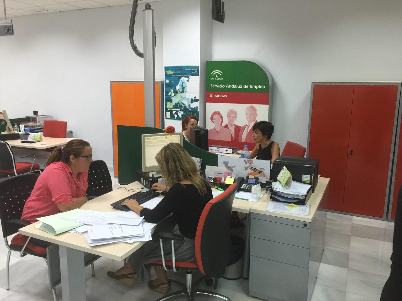 El Servicio Andaluz de Empleo suspende la atención presencial en todas El Servicio Andaluz de Empleo suspende la atención presencial en todas