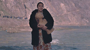 Película "Dios es mujer y se llama Petrunya". Filmoteca de Andalucía. Sala Granada