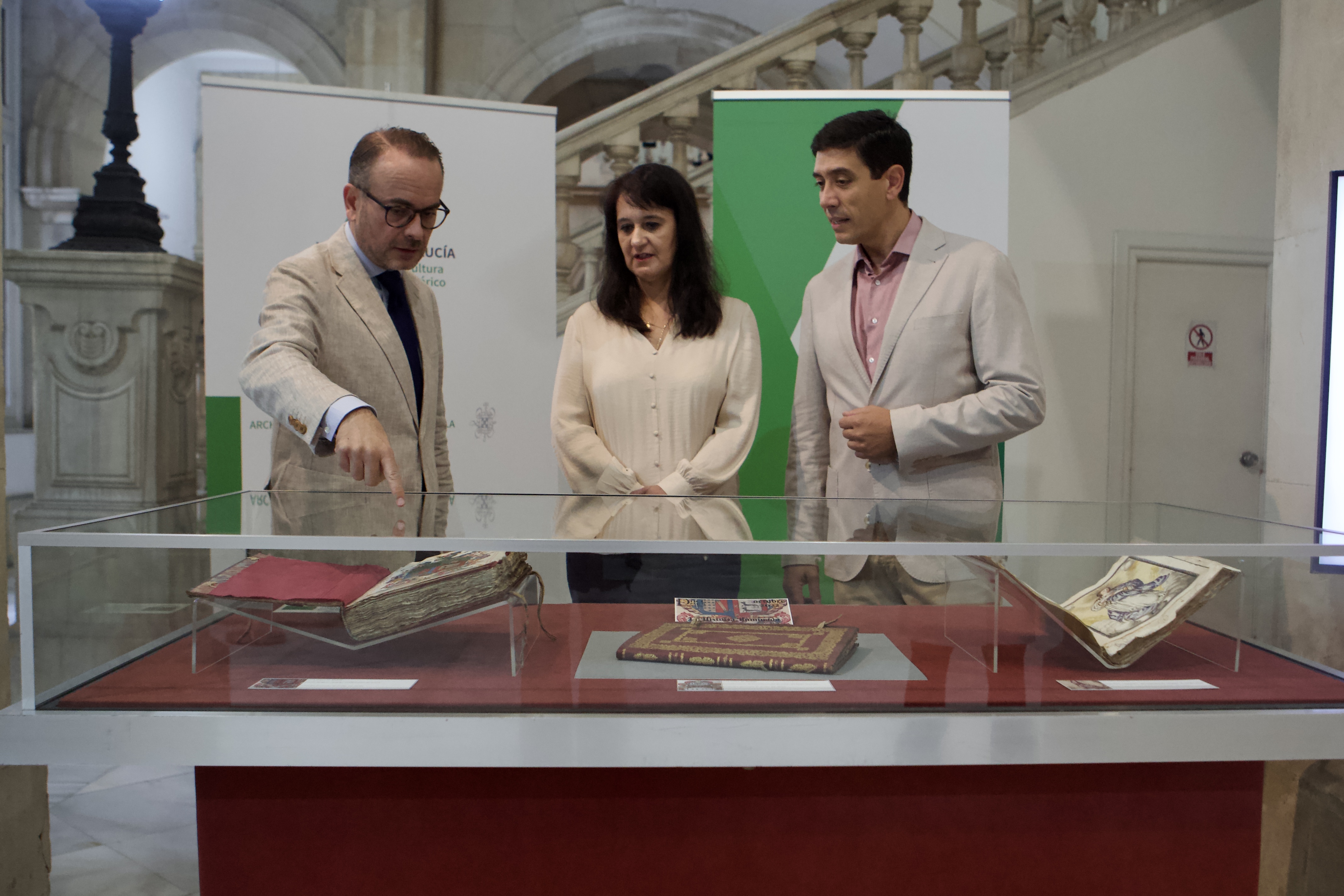 El Archivo Histórico Provincial de Sevilla dedica el Documento del Mes a ejemplares  ilustrados de ejecutorias de hidalguía - Noticias - Junta de Andalucía