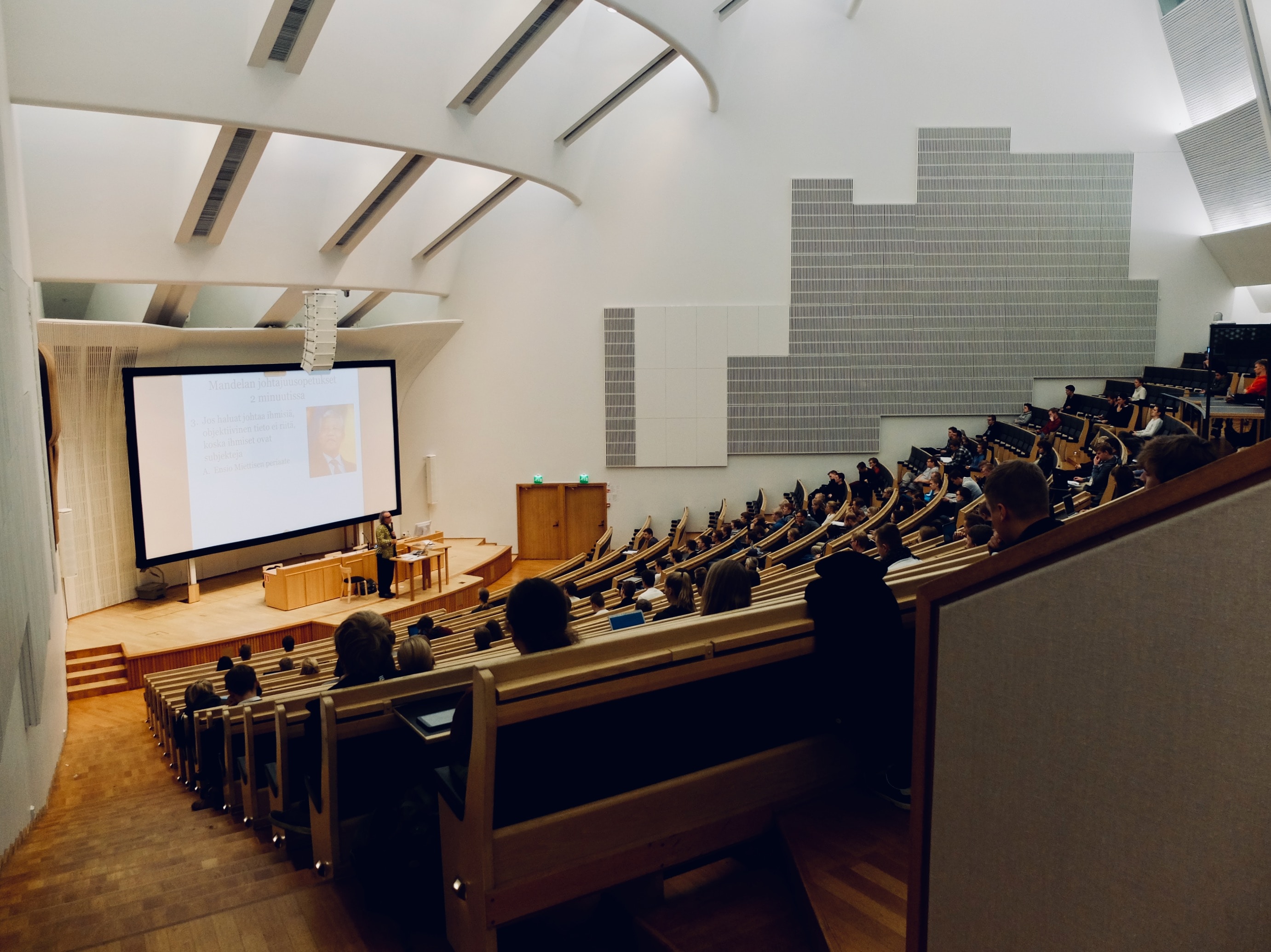 Aula unirversitaria
