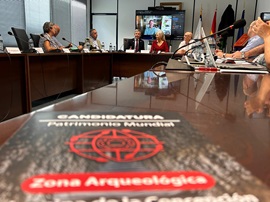 Del Pozo mantiene un encuentro con el comité de expertos que va a promover la candidatura de los dólmenes de Valencina a Patrimonio Mundial