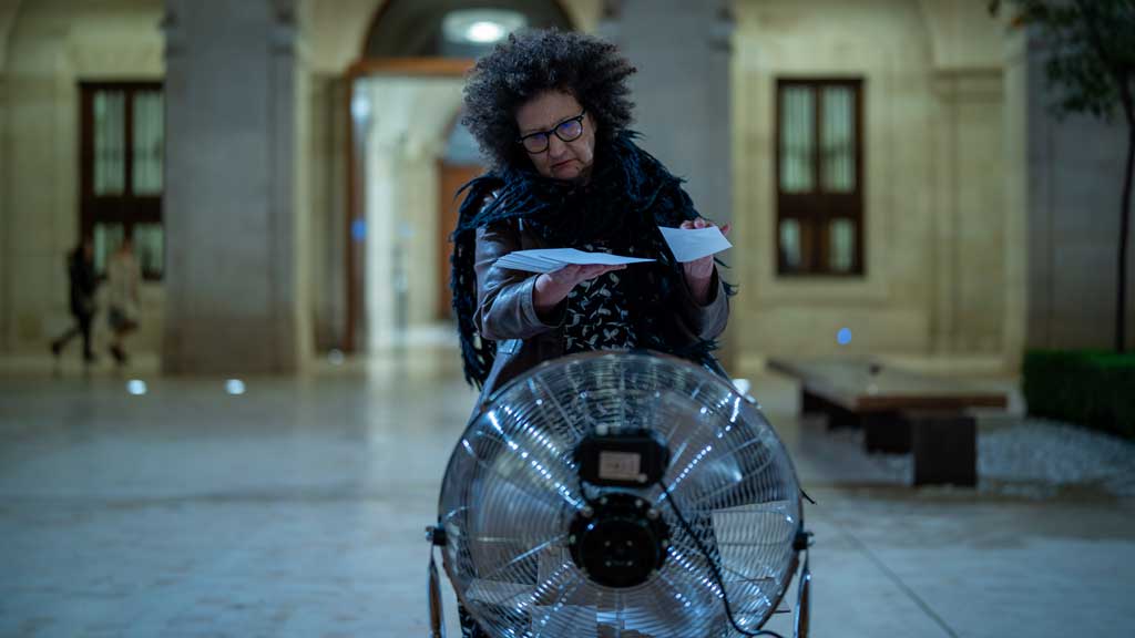 Performance de la artista Nieves Correa