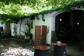 Bodega exterior